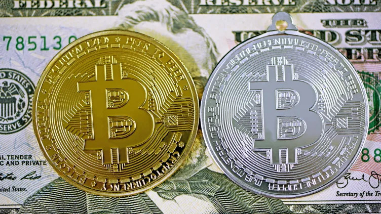 Bitcoin Drops to $96,256 After Failing To Break $100K, Triggering $500M in Liquidations