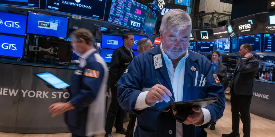 Stock market today: Indexes slide as tech sell-off ends 7-day winning streak