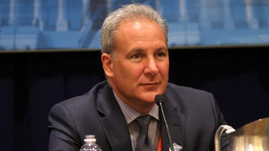 Peter Schiff Questions Jim Cramer's Bullish Bitcoin Take As It Slumps From $100K: These Are Statements 'Made At Market Tops'