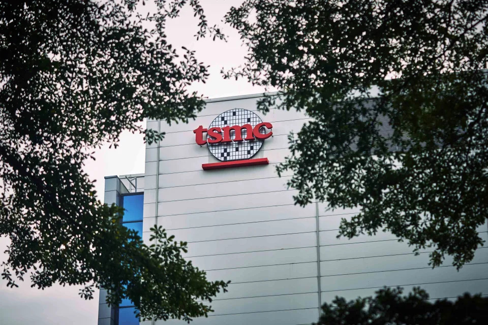 TSMC Stock Jumps on Better-Than-Expected Q4 Profit, Bullish AI Outlook