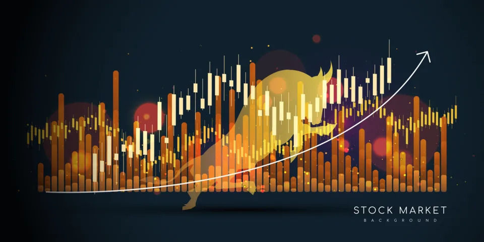 Record-Breaking ETF Inflows Propel Q4 Crypto Surge