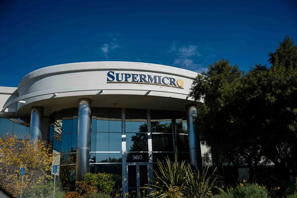 Supermicro Stock Extends Gains Ahead of Tuesday's Update—What You Need to Know