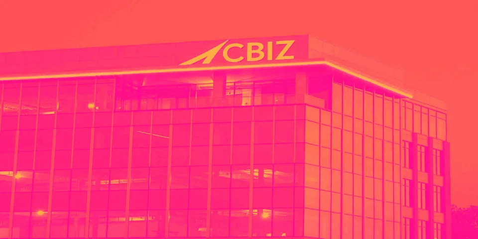 3 Reasons to Avoid CBZ and 1 Stock to Buy Instead