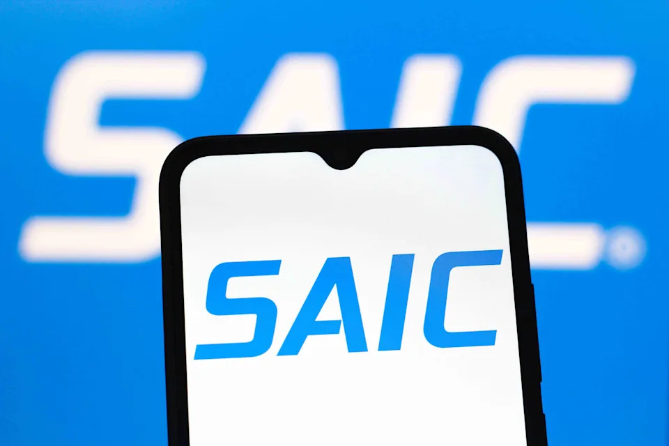 SAIC Stock Jumps as Govt. Contractor Tops Earnings, Outlook Estimates